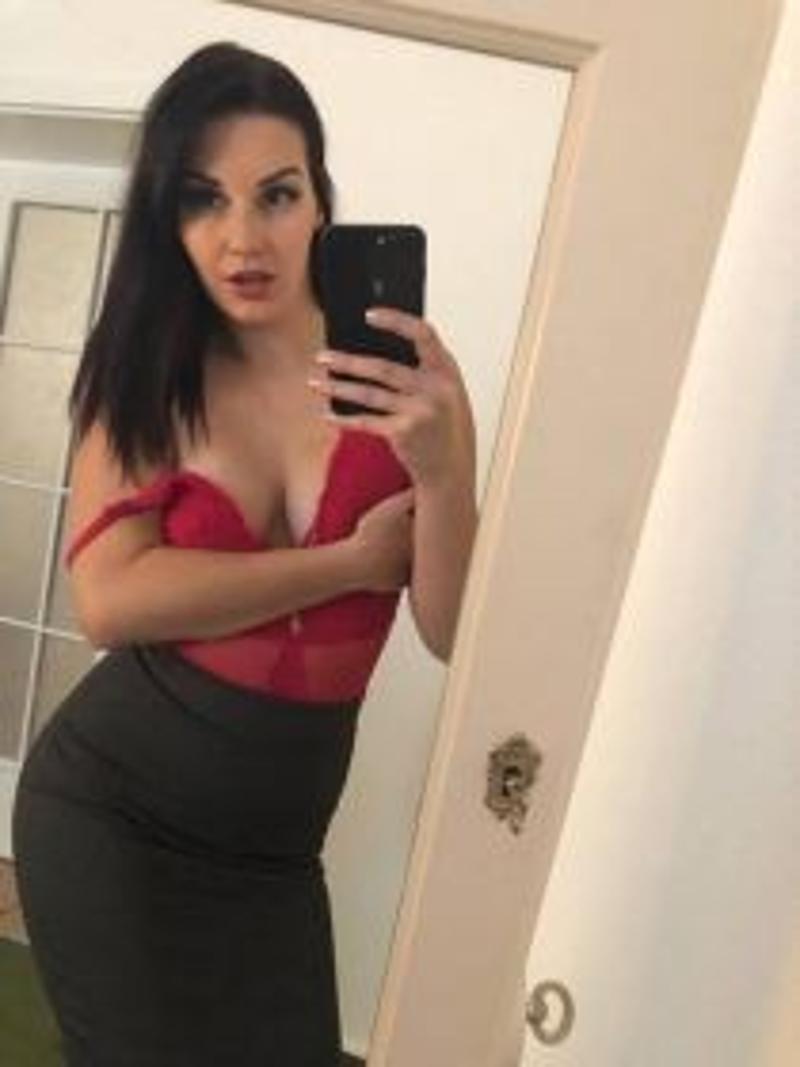 ? NEW TO TOWN ? CAUTION MUST SEE ? VERY ADDICTIVE ? BOMBSHELL ?