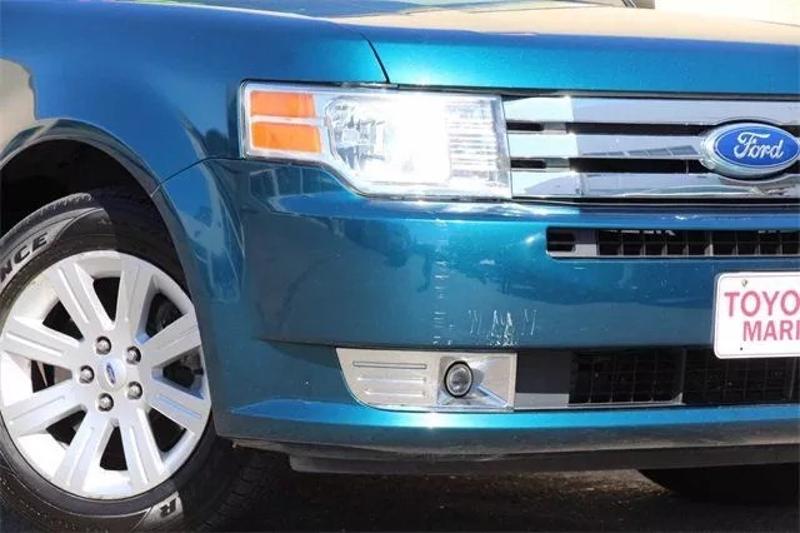 2011 Ford Flex SE