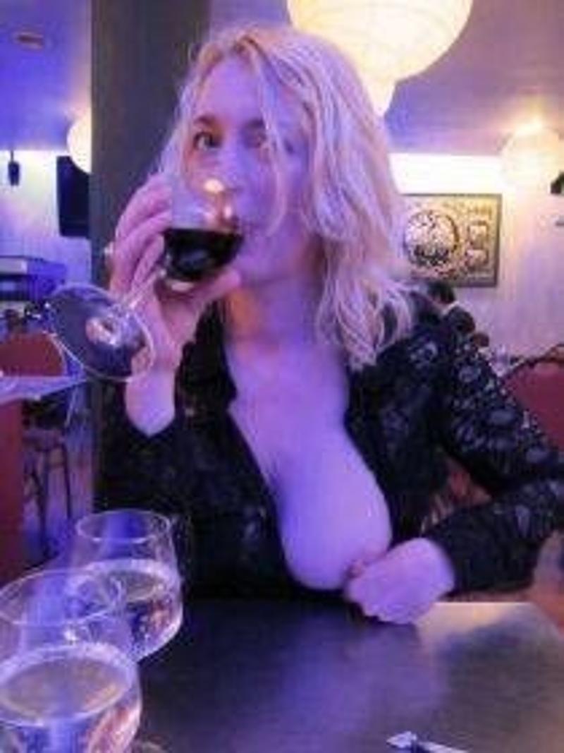 ❤️❤️❤️❤️Drink & Some Car Fun⎛⎛❤️❤️❤️❤️⎞⎞Want a BJ❤️❤️❤️❤️