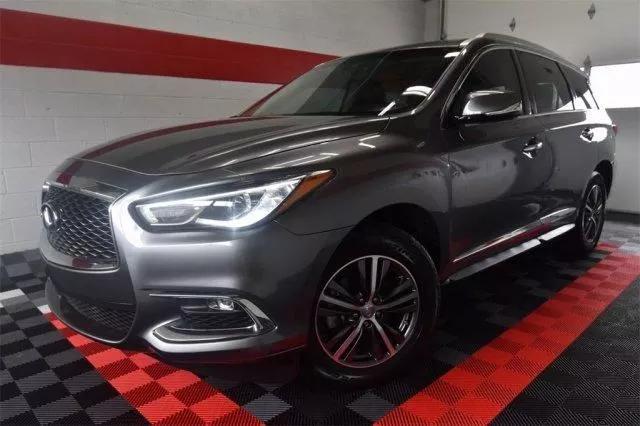  2018 INFINITI QX60 Base