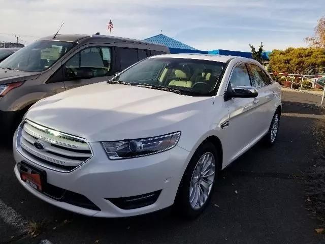  2019 Ford Taurus Limited