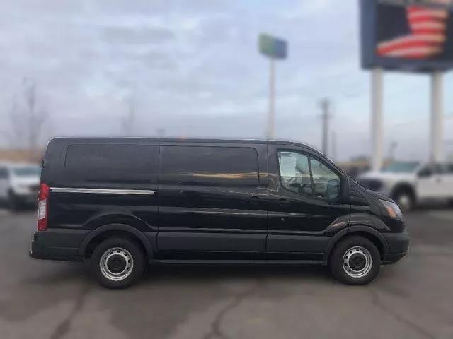  2015 Ford Transit-150 Base