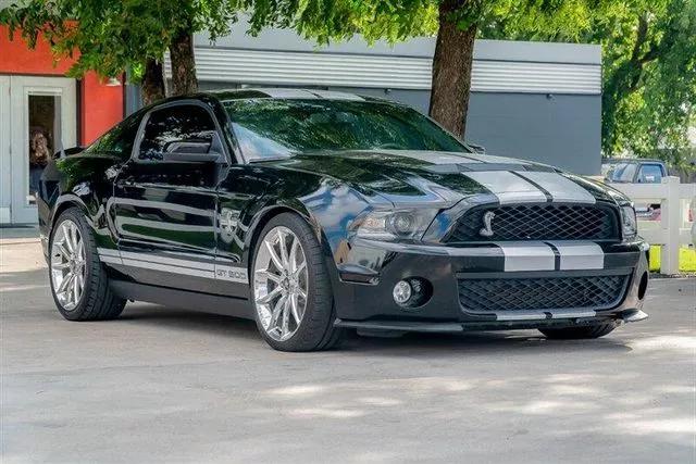  2010 Ford Shelby GT500 Base