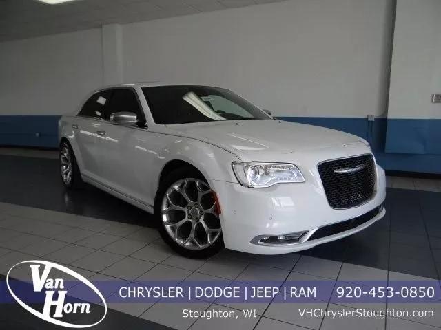  2017 Chrysler 300C Platinum