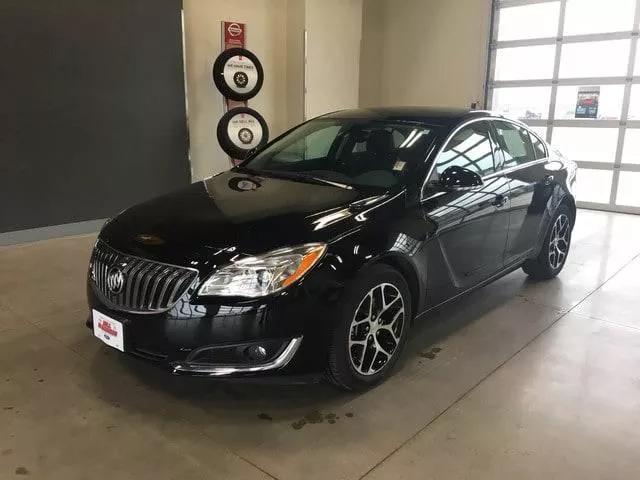  2017 Buick Regal Turbo Sport Touring