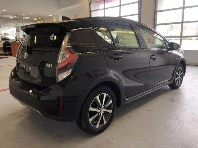  2018 Toyota Prius c One