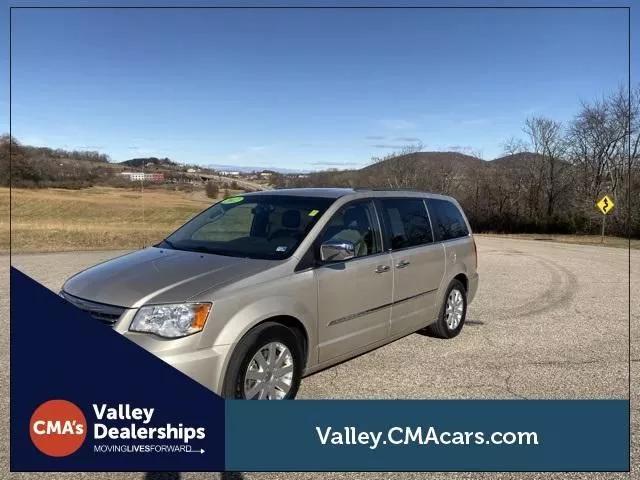  2012 Chrysler Town & Country Touring-L