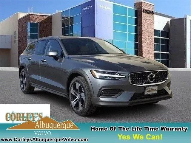  2020 Volvo V60 Cross Country T5