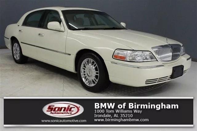  2007 Lincoln Town Car Signature Limited