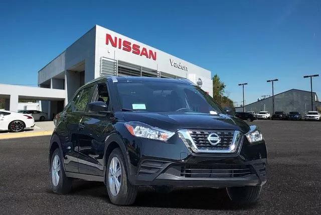  2019 Nissan Kicks S