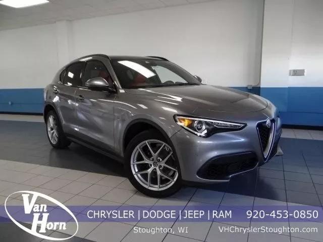  2018 Alfa Romeo Stelvio Ti