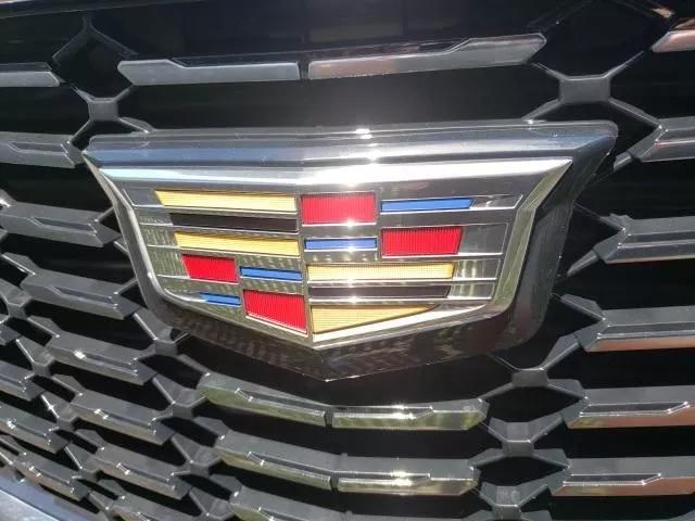 2019 Cadillac XT4 Premium Luxury