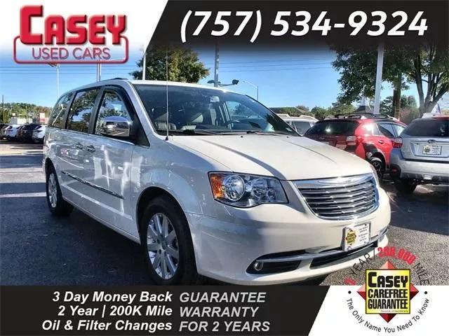 2011 Chrysler Town & Country Touring-L