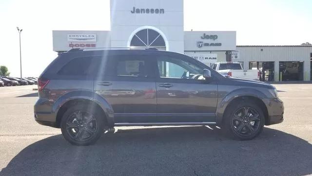  2019 Dodge Journey Crossroad