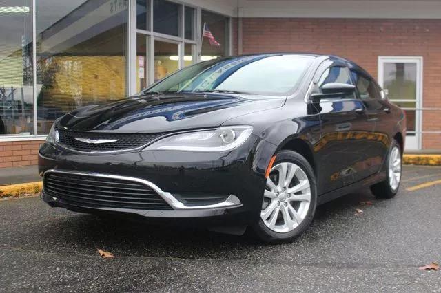  2017 Chrysler 200 Limited