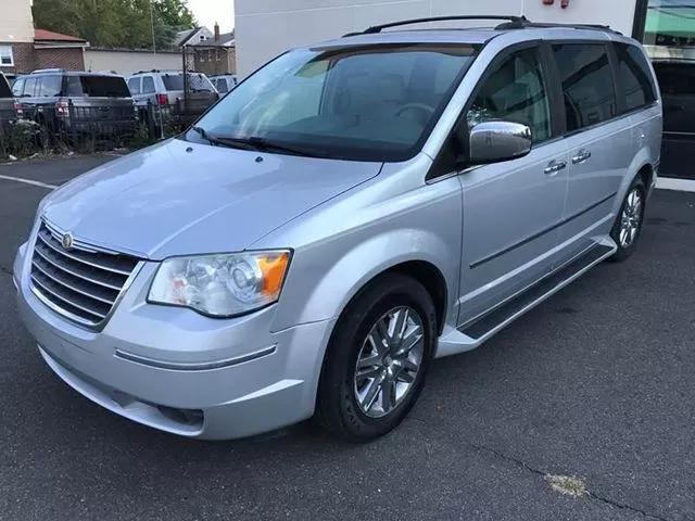  2008 Chrysler Town & Country Limited