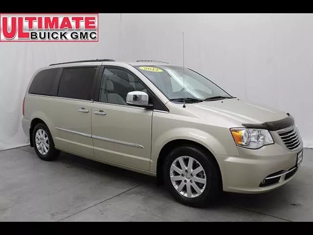  2012 Chrysler Town & Country Touring-L