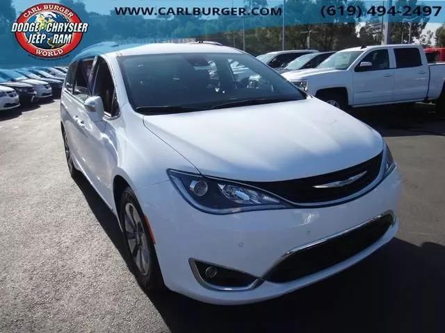  2018 Chrysler Pacifica Hybrid Limited