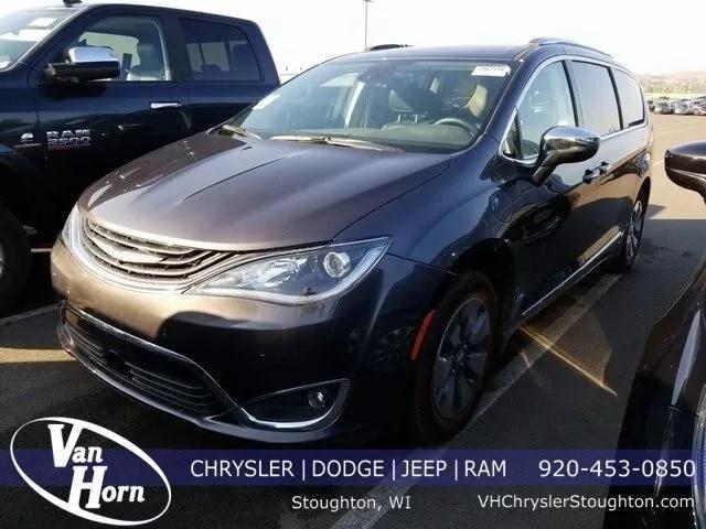  2018 Chrysler Pacifica Hybrid Limited