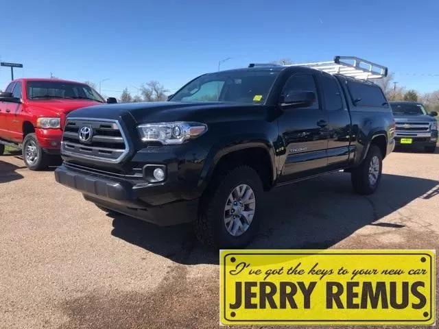  2016 Toyota Tacoma