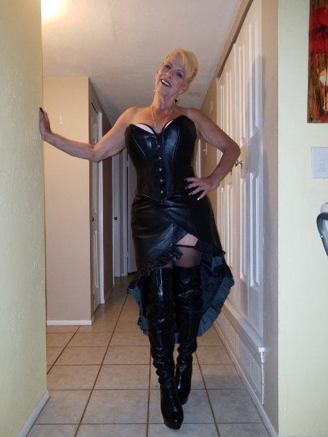 Tucson Female Escorts