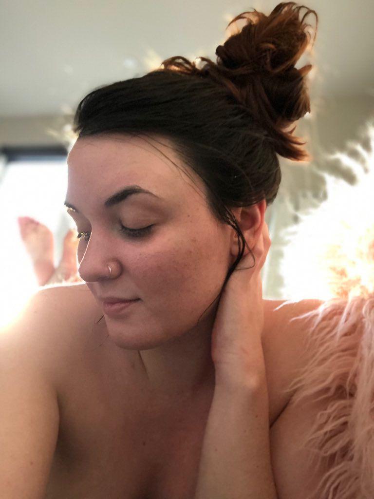 I am down and available to meet up with you for fun and a beautiful moment 
