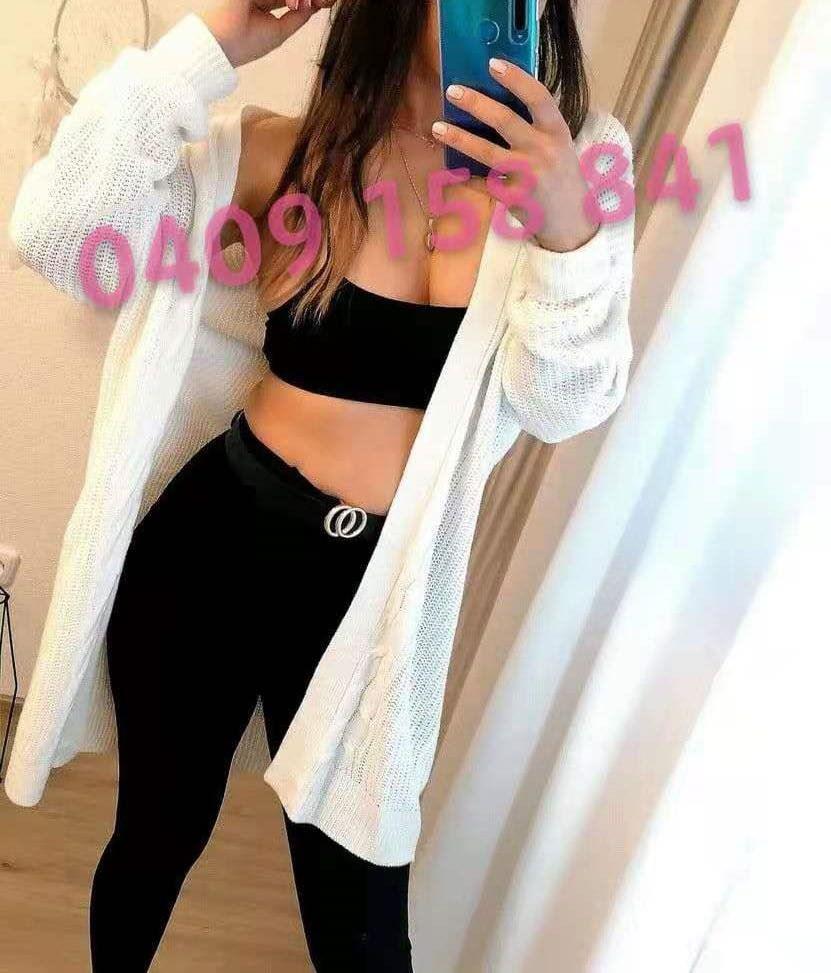 IN OUTCALLS Passionate and sweet companion with a smile that will brighten your day 24 7 