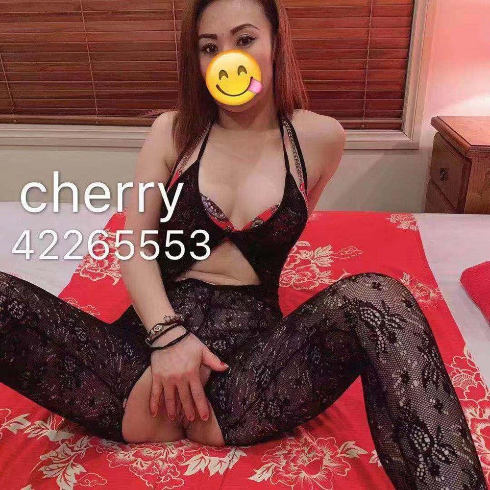  55 happy phoenix Busty sexy girl playful GFE and massage service naughty extra