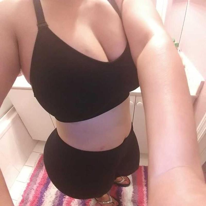 ??? I Need A Hard Cock For My Hot Tight Wet Pussy ???