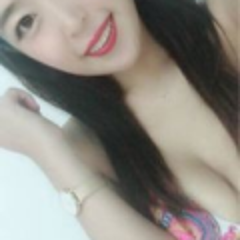 CHACA BIG BOOBS NATURAL SEXY AND HOT IN BED??