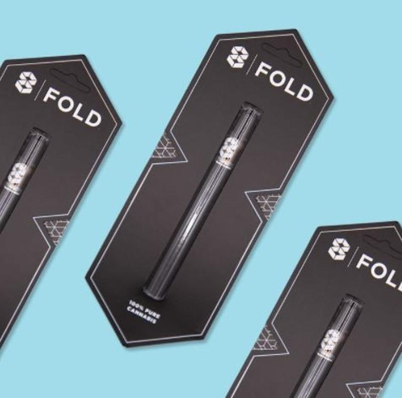 8 Fold’s 702 Blend Disposable Vape Pen