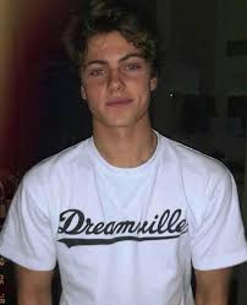 I am looking for a girl for serious relationship