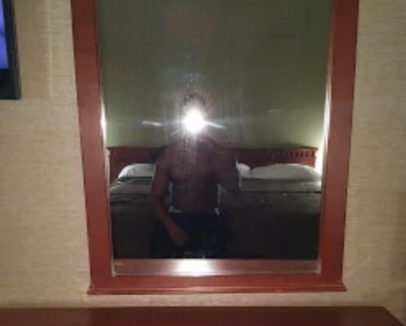 Woman And Couple Are Welcome 10 inch BBC