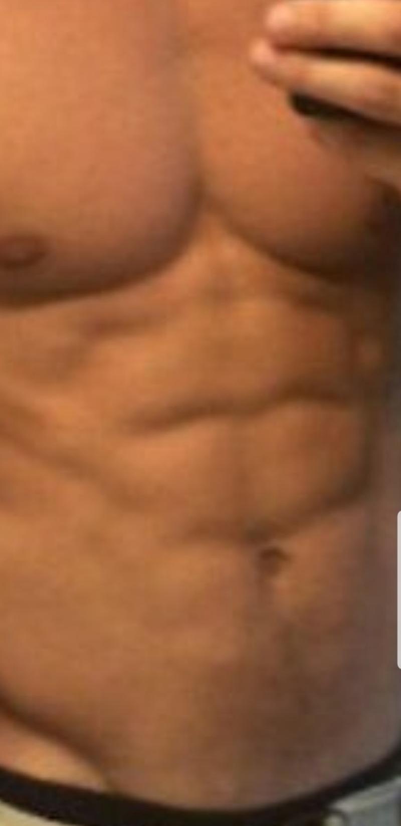 Sexy automechanic looking to trade service