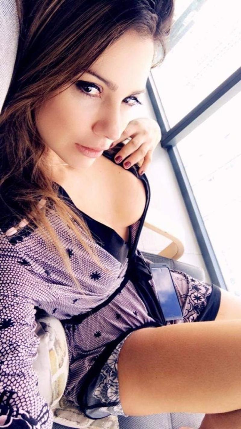  NEW BABE AVAILABLE 24 7 whatsapp 048880543 