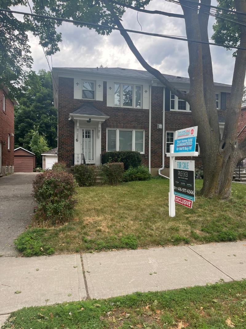 Awesome Semi-Detached home in Leaside Toronto (Leaside)